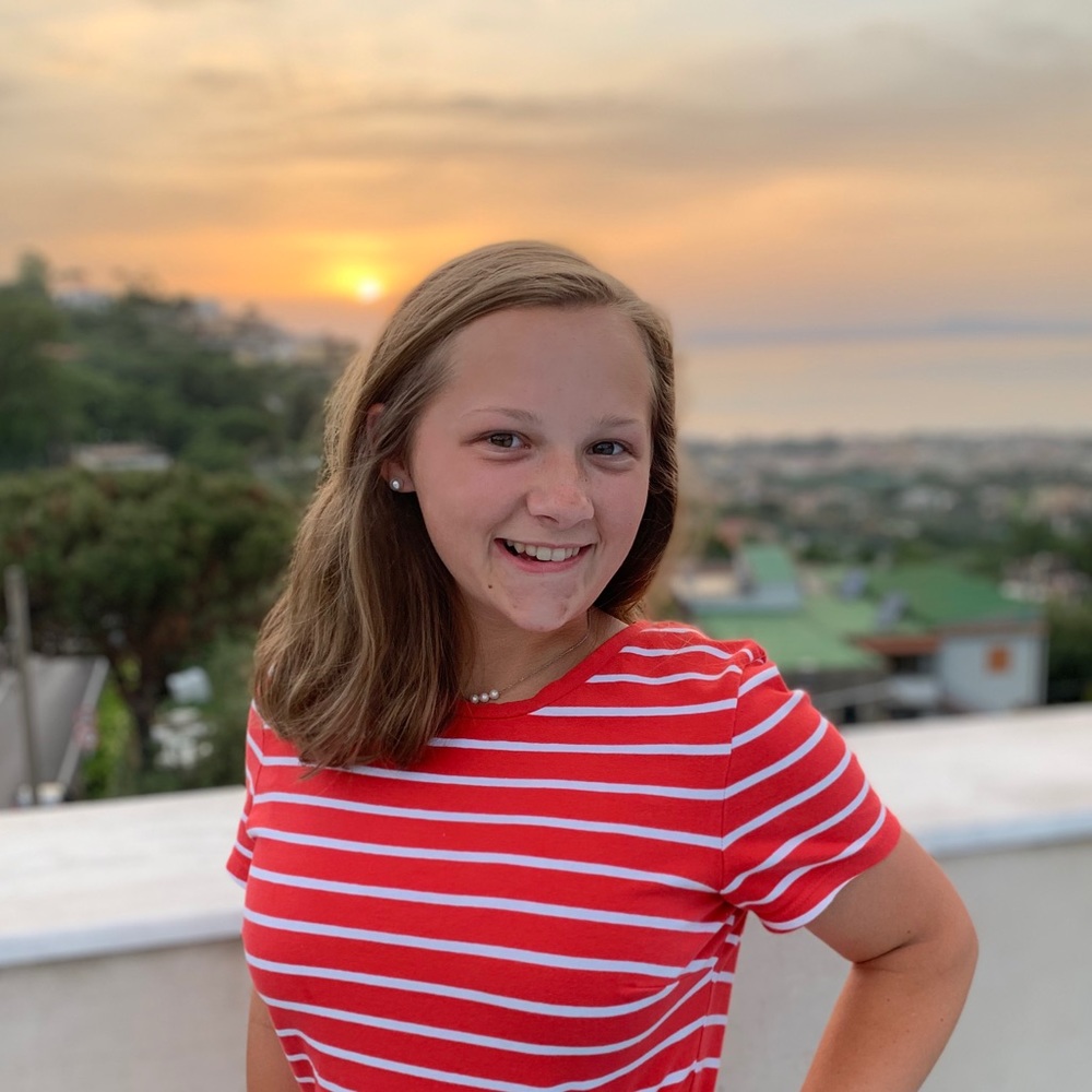 Meet your Posher, Lily